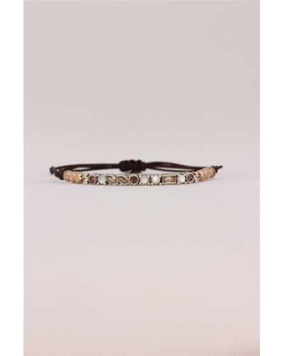 Pulsera de plata de ley con piedra natural nácar blanco y espinelas de colores.
Ajustable a todas las medidas mediante cierre e