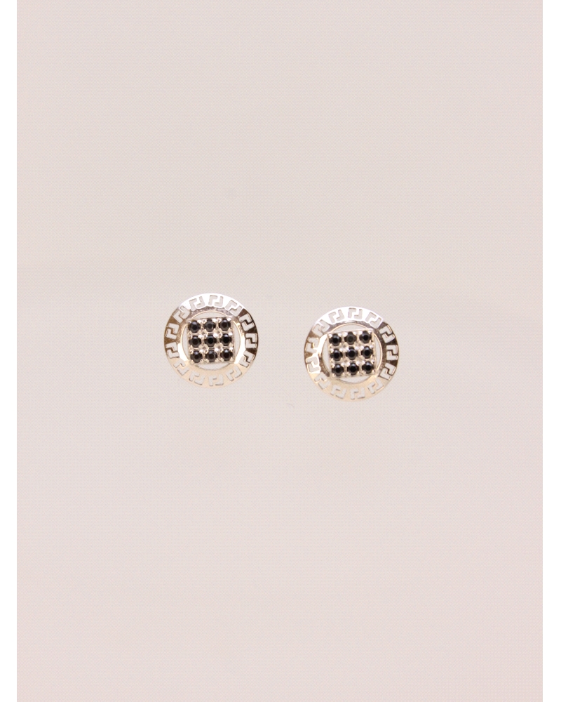 <P>Pendientes tipo boton de oro blanco de 18 kt y circonitas negras.</P>
<P>Medida: 8,5 mm de diametro</P>
<P>Cierre de presio