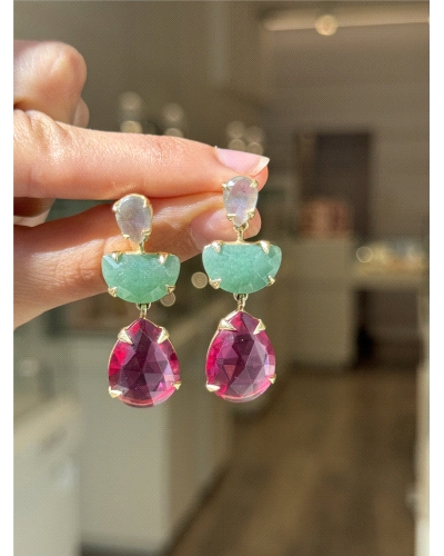 <P>Pendientes de plata de primera ley (925) con baño de oro amarillo y 3 piedras.Labradorita en forma de gota, semicírculo verde