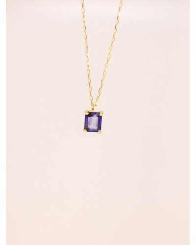 <P>Collar de oro amarillo 18k y zafiro natural.</P>
<P>Medida de colgante: 5,5 x 4,5 mm</P>
<P>Largo de cadena: 40- 45 cm<BR><