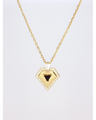 <P>Colar de plata (925) con baño de oro amarillo.</P>
<P>Medida: Ajustable a 42,5cm , 45cm y 48cm</P>