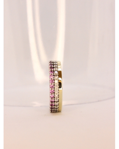 <P>Anillo de plata de ley (925) y láminas de oro macizo. </P>
<P>Espinelas fucsia.</P>
<P>Si necesitas una talla distinta a la