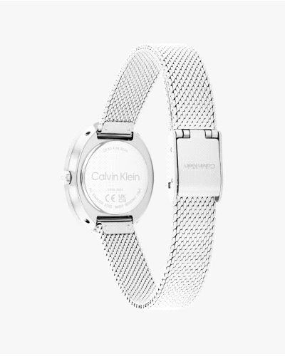 El Calvin Klein CK 25100151 Twisted Bezel es un reloj de cuarzo para mujer en acero inoxidable plateado, con caja ovalada de 24 