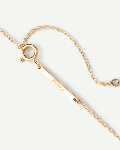 Collar elegante con cinco gotas adornadas con circonitas blancas.