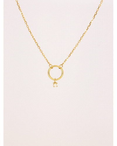 <P>Collar de oro amarillo 9k y 1 diamante natural.</P>
<P>Medida: Colgante 9 x 6,5 mm</P>
<P>Largo cadena: 40- 42 cm<BR></P>